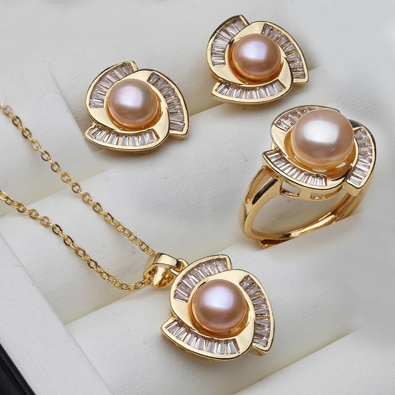 Conjunto  Collar+Anillo+Pendientes de preciosas Perlas Rosas con Baño de oro y circonitas